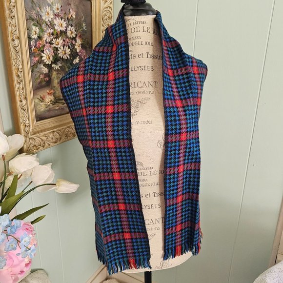 Warm Blue & Red Multi Plaid Scarf, Vintage - Picture 4 of 6